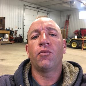 Meet your Posher, Adam